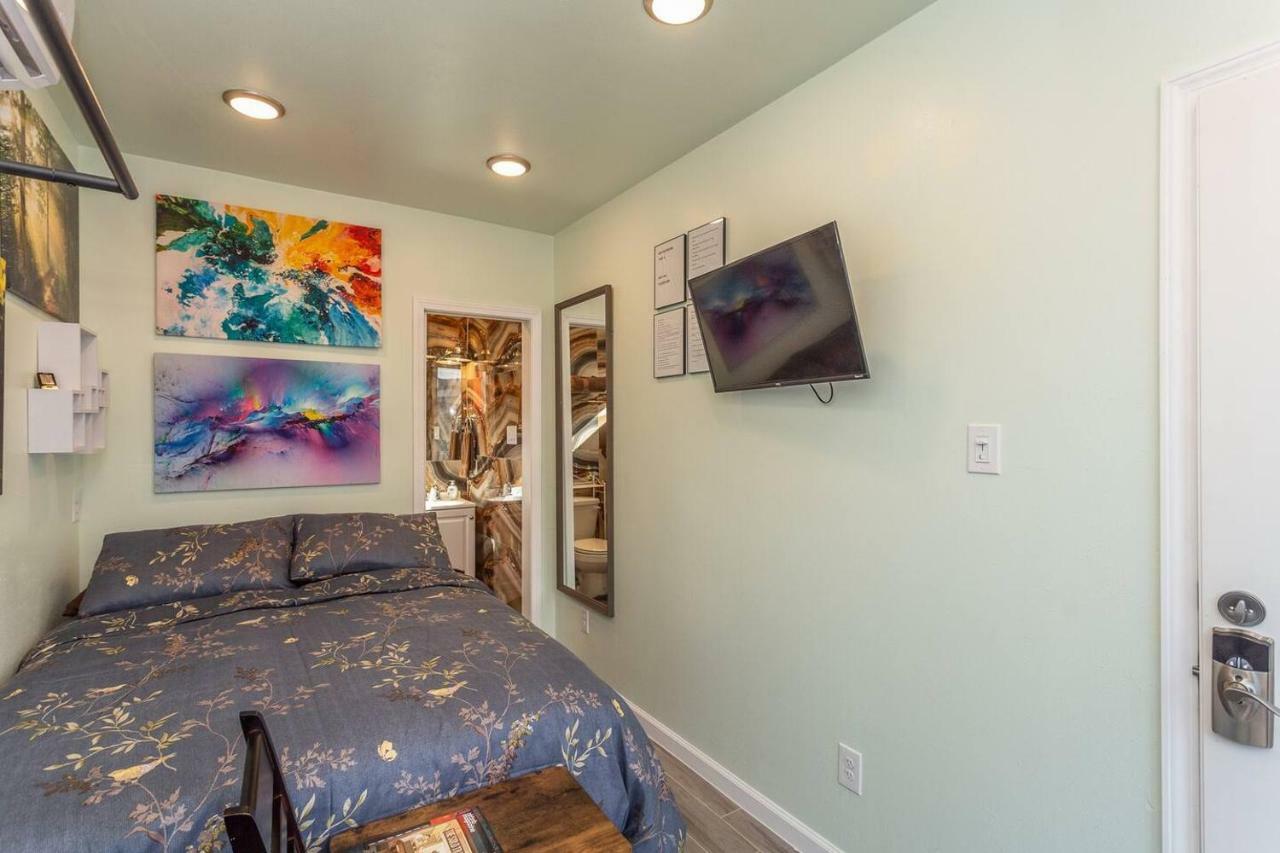 Apartamento East Downtown Micro-Luxe Container Living Pod #9 Houston Exterior foto